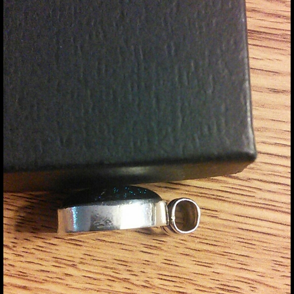 Pendant - Picture 7 of 7